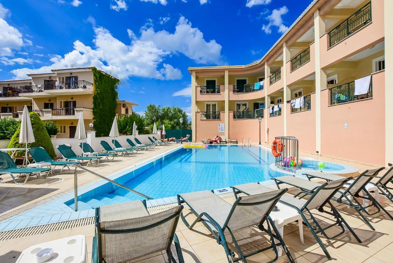 Timos Hotel لاغاناس المظهر الخارجي الصورة
