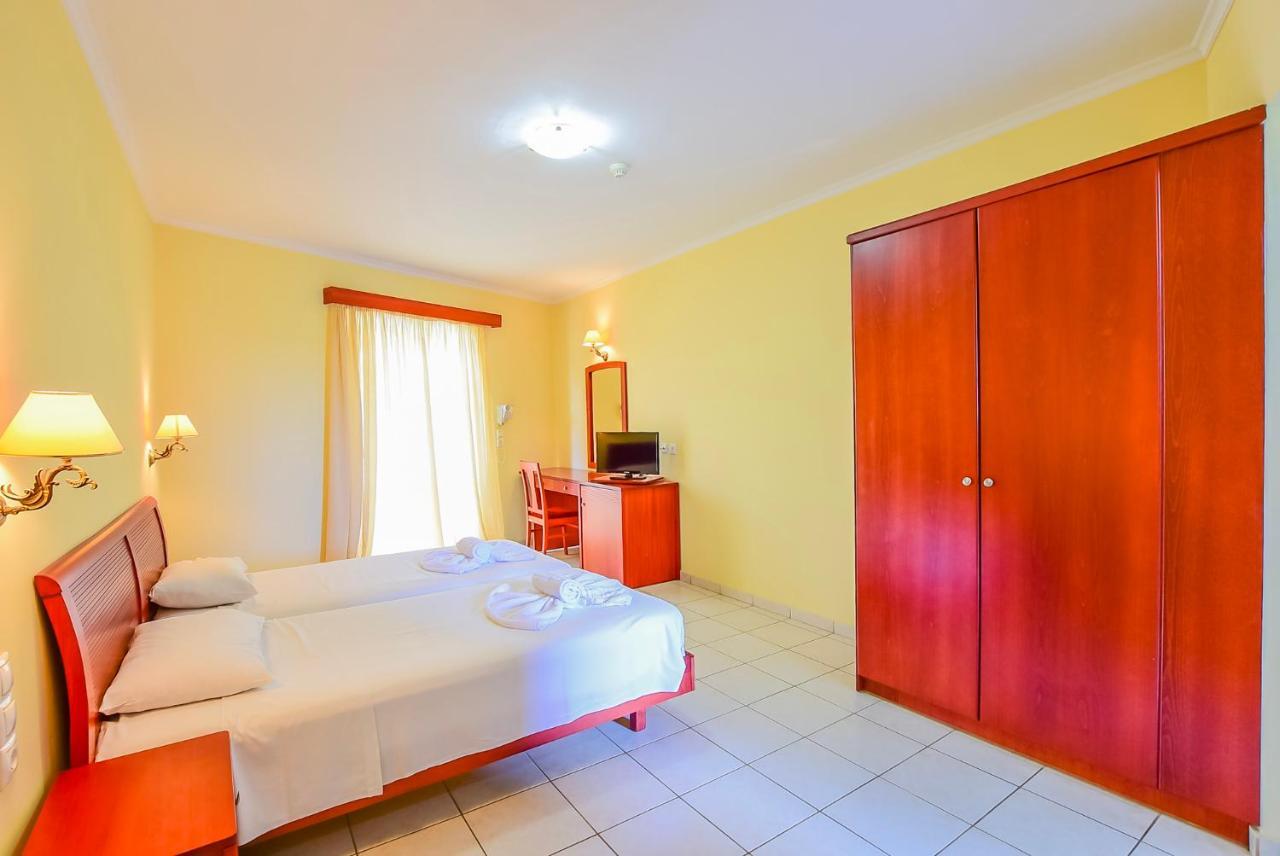 Timos Hotel لاغاناس المظهر الخارجي الصورة